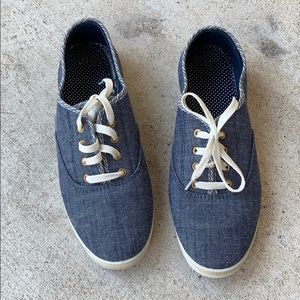 Time & Tru women’s size 11